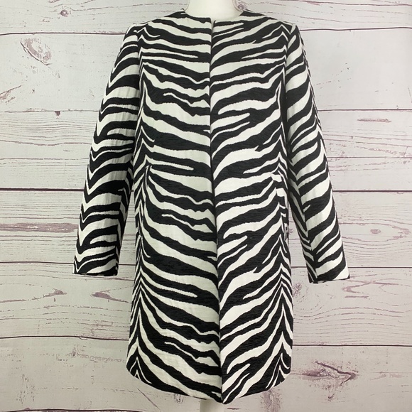 Zara Jackets & Blazers - ZARA WOMAN Zebra Jacquard Open Front Jacket